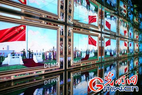 “不忘初心砥砺奋进美术作品展”庆祝中国共产党成立97周年 图为筹建中的北京中共党史美术馆展览厅